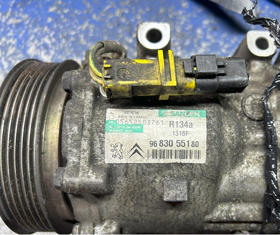 Компресор кондиціонера 9683055180 PEUGEOT