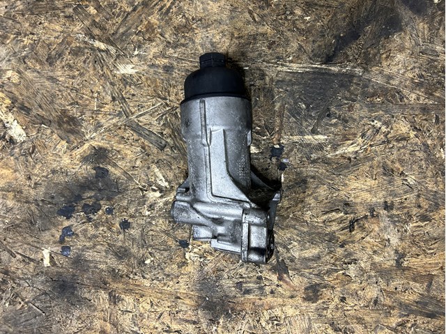 Корпус маслофільтра A6401800510 MERCEDES