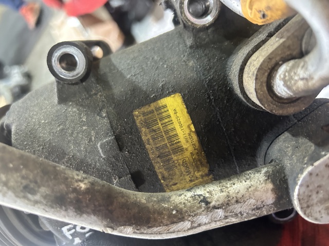 Компресор системи кондиціювання AV1119D629BA FORD