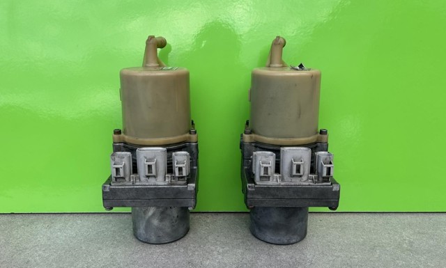 Насос гідравліки BR5V32600D MAZDA