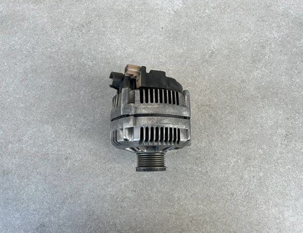 Авто генератор SG15S019 VALEO