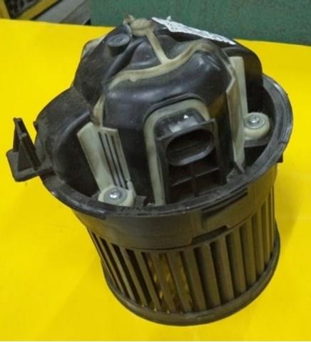 Мотор вентилятора печки (отопителя салона)  T1000588K