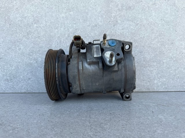 Компресор кондиціонера 05005440AA CHRYSLER