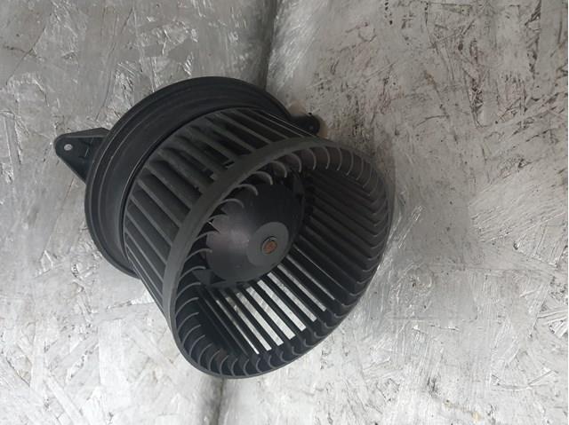 Мотор вентилятора печки (отопителя салона) 1S7H18456AD