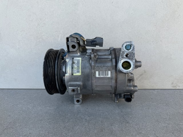 Компресор холодоагенту 51936675 CHRYSLER