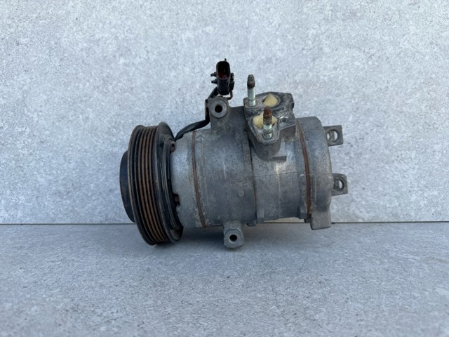 Насос кондиціонера 55111034AA CHRYSLER