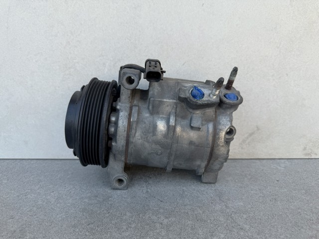 Компресор системи кондиціювання 55111433AE CHRYSLER