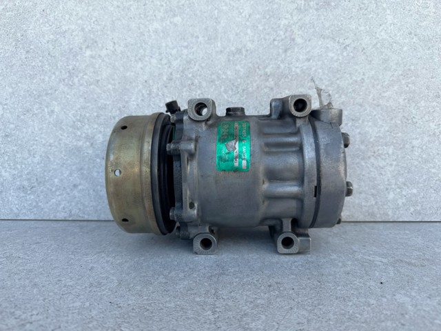 Компресор кліматичної установки 60598087 FIAT