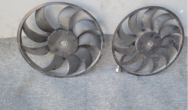 Вентилятор кондиціонера, правий 21486JG31A NISSAN