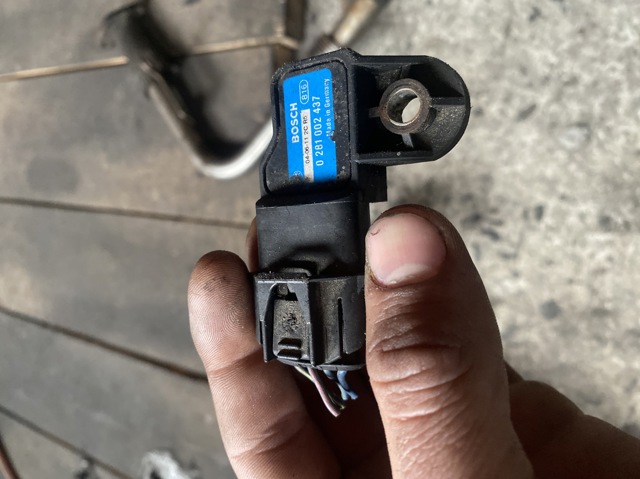 Датчик наддува 0281002437 BOSCH