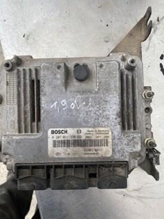 Блок двигуна 0281011390 RENAULT