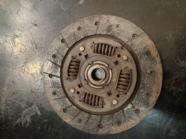 Диск зчеплення ведений Шкода Фабія PRAKTIK