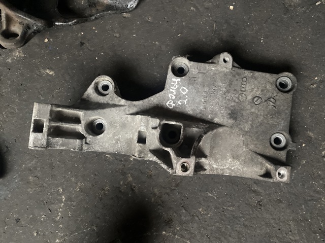 Кронштейн генератора (натяжний) 03G903143A VAG