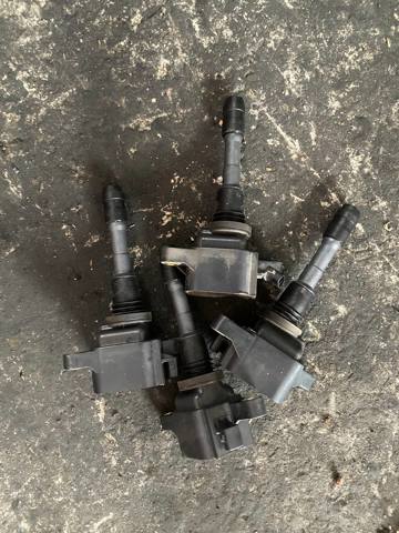 Котушка 224337085R RENAULT