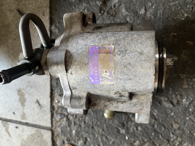 Насос вакуумний 2930027020 TOYOTA