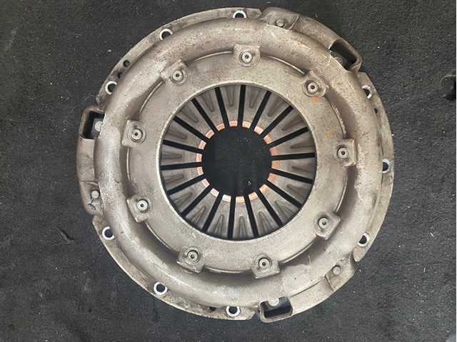 Корзина диска зчеплення 30210EQ010 NISSAN