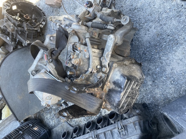 Коробка механіка в зборі 3030042101 TOYOTA