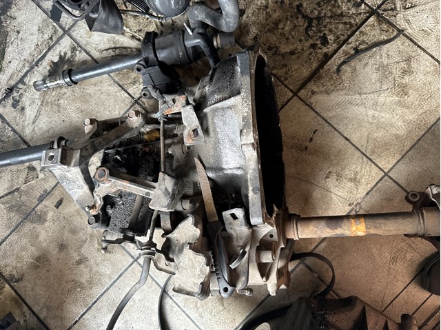 Коробка швидкостей механіка 3M5R7F096YF MAZDA