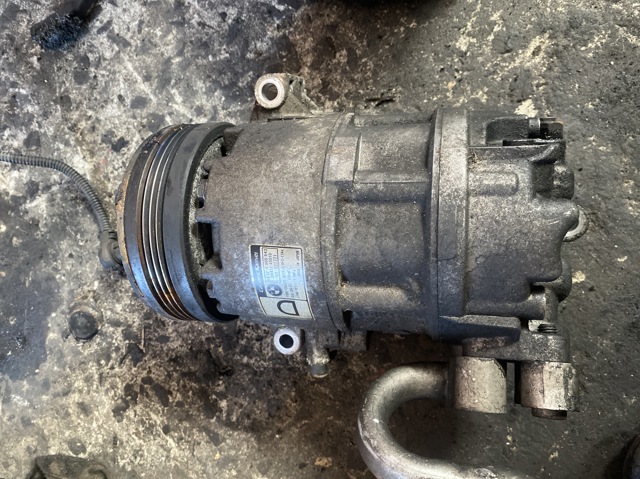 Компресор кліматичної установки 3R41145010 BMW
