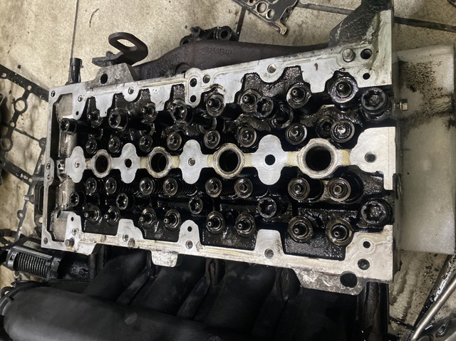ГБЦ  двигуна Opel Astra J