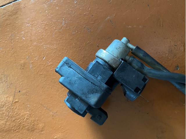 Клапан соленоїд регулювання заслонки EGR 70027200 HYUNDAI