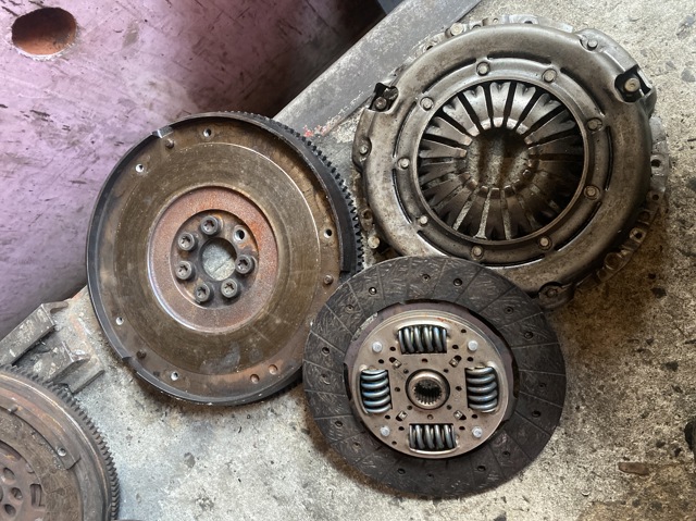 7700314992 Renault (RVI)