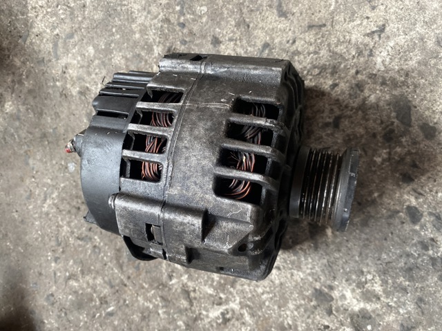 Генератор 8200162474 RENAULT