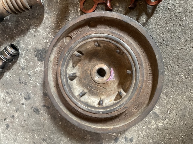 Шків колінчастого вала 8200386446 RENAULT