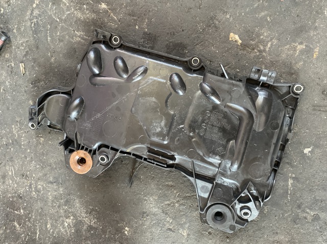 Екран двигуна 8200672464 RENAULT