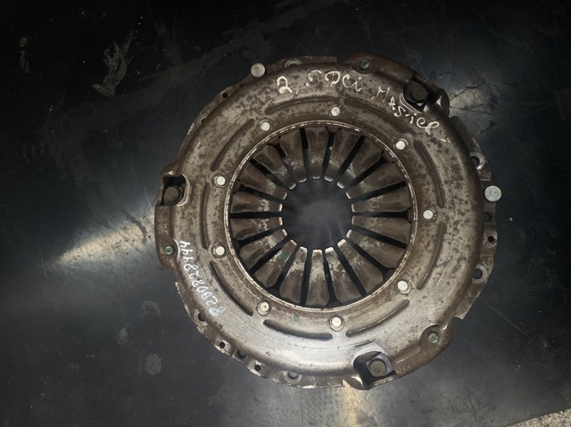 Корзина диска зчеплення 8200828444 RENAULT