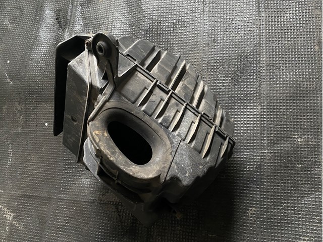 Коробка фільтра 8200947663 RENAULT