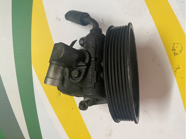 Насос гідравліки A0044661301 MERCEDES