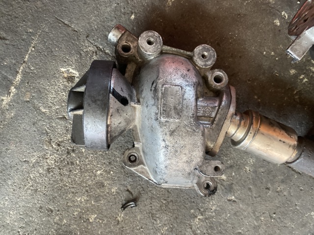 Клапан EGR рециркуляції газів A6110900954 MERCEDES