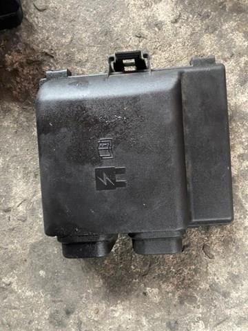 Кришка блоку запобіжників JX6Z14A003A FORD