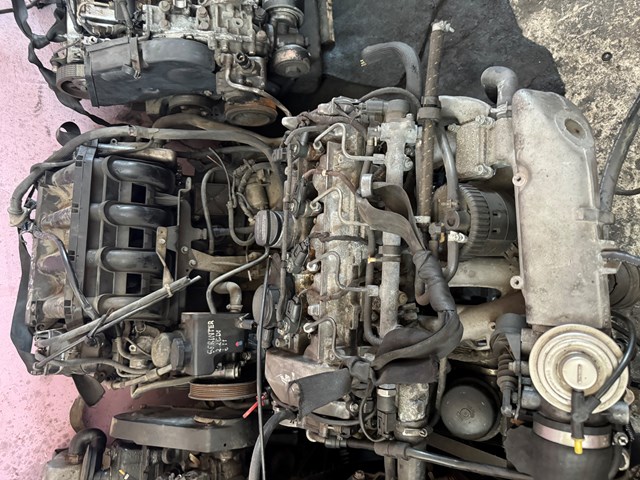 Болт кріплення головки блоку циліндрів OM611 MERCEDES
