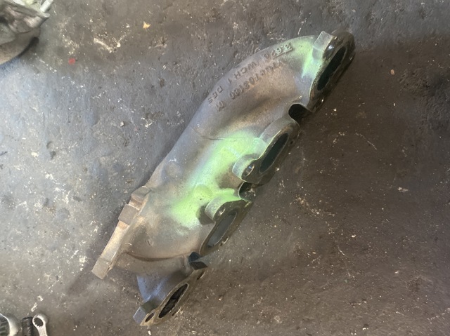 Газопроводи (колектор випускний) V759703180 PEUGEOT
