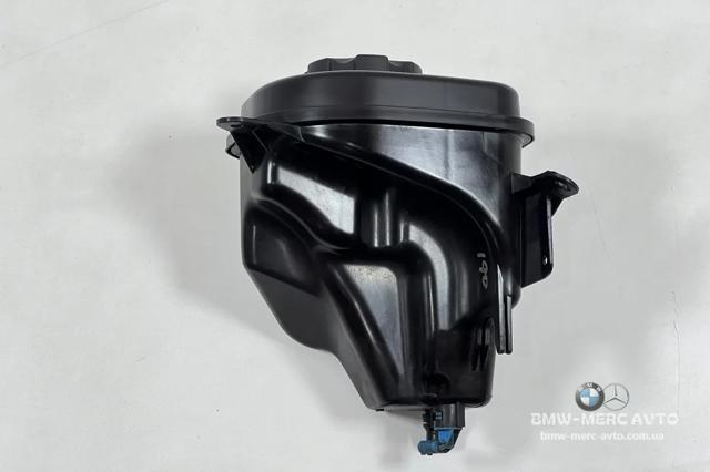 Бачок системи охолодження двигуна розширювальний 13177647290 BMW