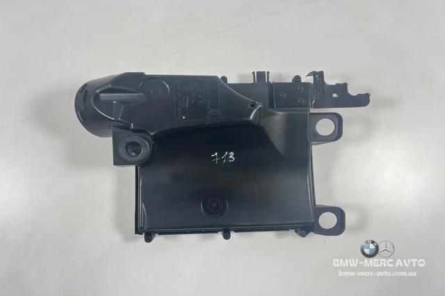 Корпус повітряного фільтра 13717583713 BMW