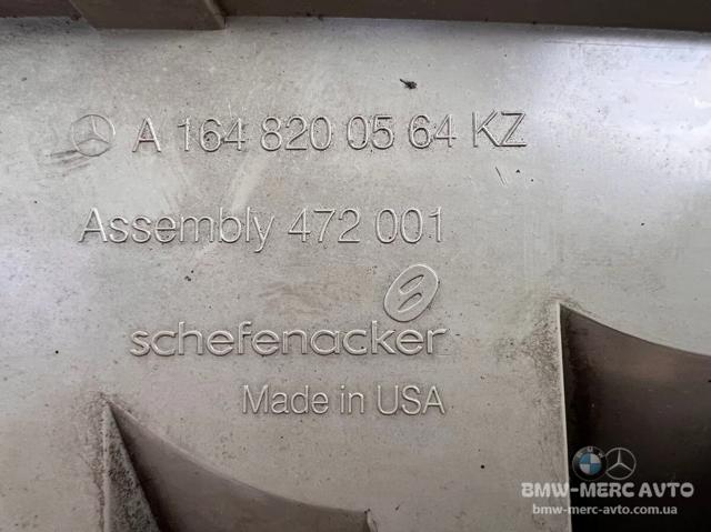 Ліхтар задній лівий 1648200564 MERCEDES