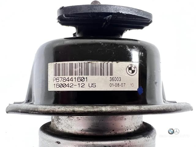 Подушка (опора) двигуна лів./прав. 22116784416 BMW