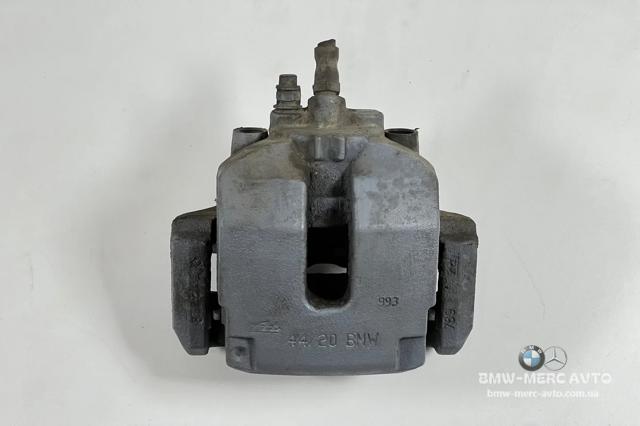Супорт гальмівний задній правий 34216776788 BMW