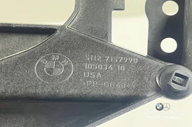 Кронштейн кріплення крила переднього правого верхній 51127157990 BMW