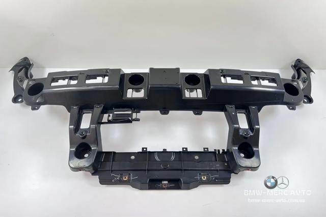 Кронштейн бампера заднього, центральний 51127176244 BMW