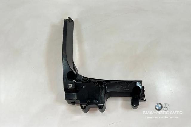 Кронштейн бампера заднього, правий 51128054020 BMW