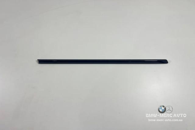 Молдинг задніх правих дверей 51137158536 BMW