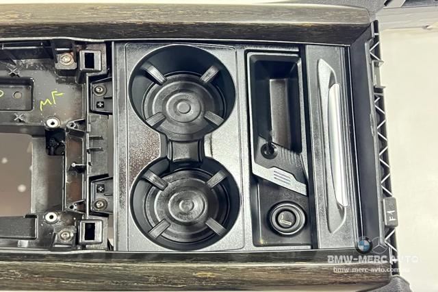 Центральна консоль торпеди 51169252117 BMW