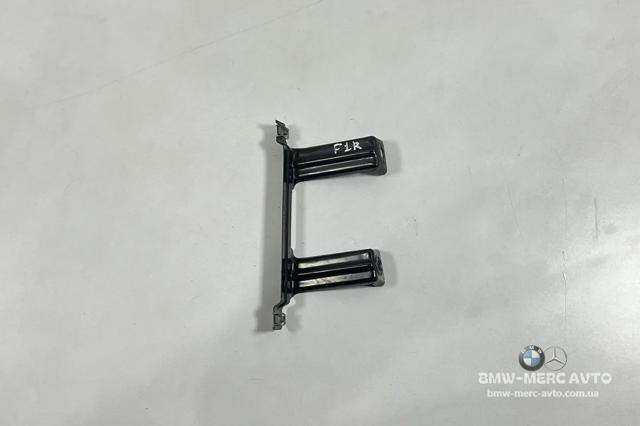 Кронштейн кріплення крила переднього правого верхній 51647294552 BMW