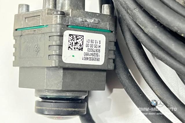 Камера заднього виду 66539475687 BMW