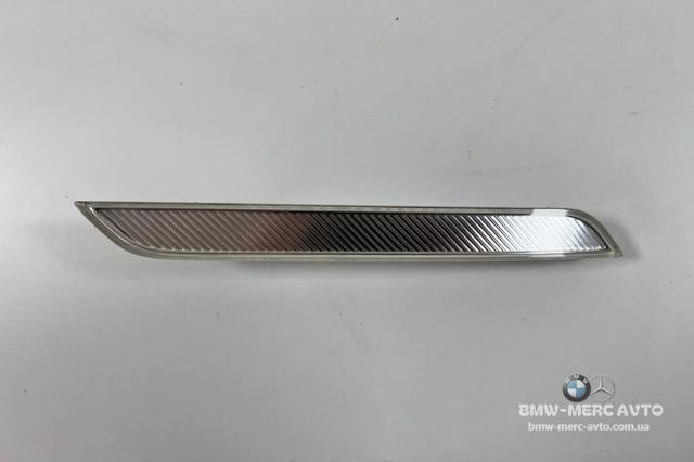 Габарит передній, верхній (катафот), правий 7187088 BMW