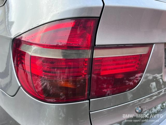 Задній лівий зовнішній ліхтар 7200817 BMW